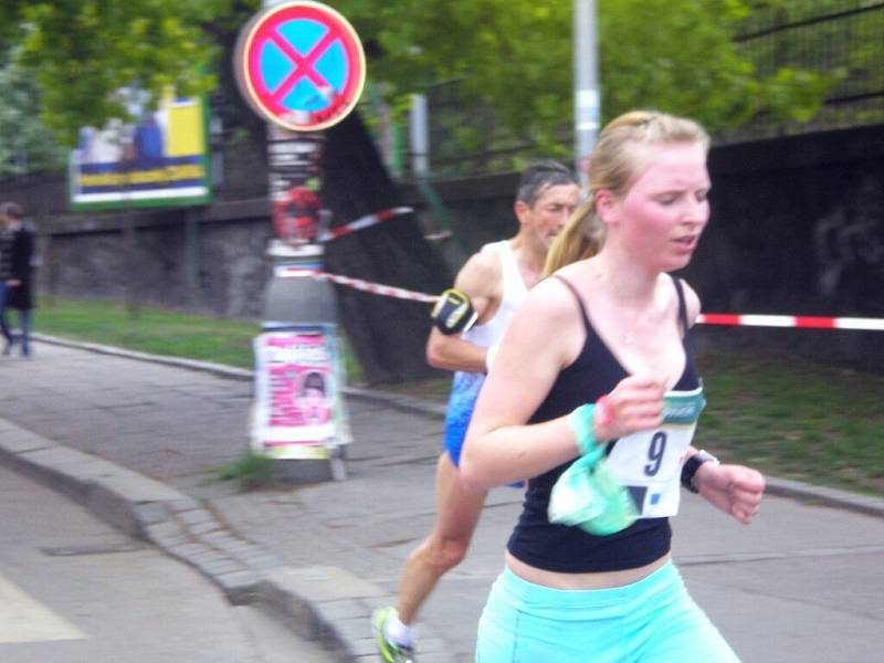 Studenti chebského gymnázia se zúčastnili pražského maratonu