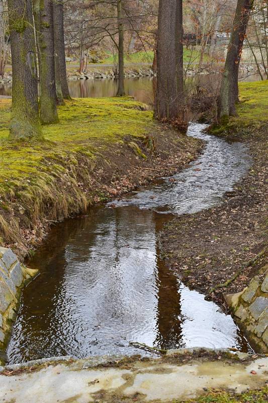 Břehnický potok je menší vodní tok ve Smrčinách a v Chebské pánvi, pravostranný přítok Ohře v Chebu.