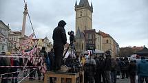 Fotografky ze západu Čech zachytily atmosféru protestů na Staroměstském náměstí