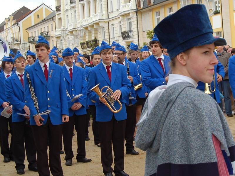 Do nové lázeňské sezóny odstartovaly Františkovy Lázně ve velkém stylu. 