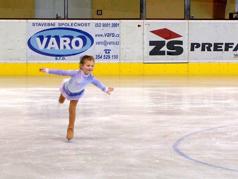 Dětské krasobruslařské závody v Chebu