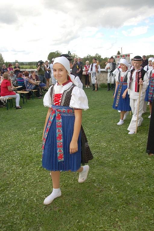 Víkend na hradě Seeberg byl ve znamení 740. výročí a vína.