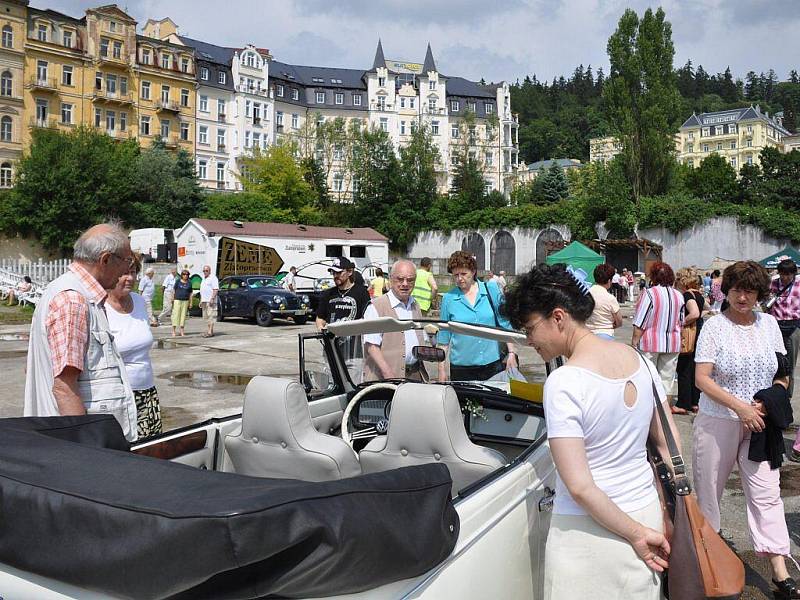 Sraz historických motorových vozidel v sobotu 4. července v Mariánských Lázních