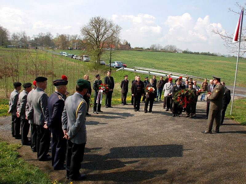 Lidé na Chebsku si v sobotu připomněli 63. vyročí konce druhé světové války