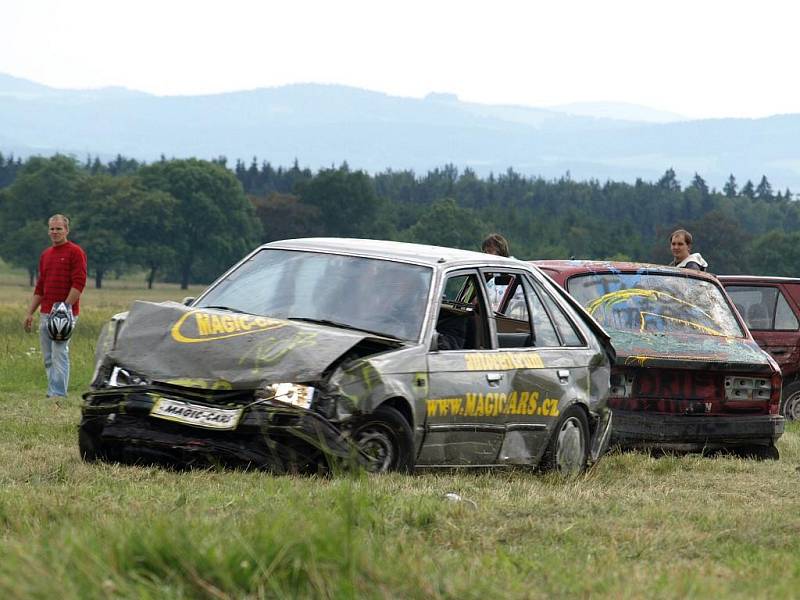 Auto - moto párty na letišti Kříženec Planá u Mariánských Lázní