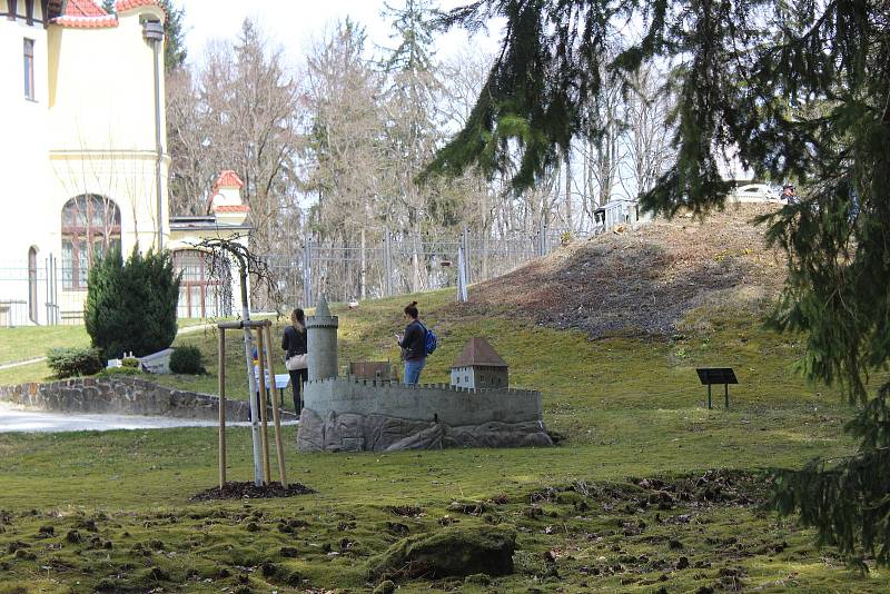 Park Boheminium v Mariánských Lázních v sobotu lákal spoustu návštěvníků.