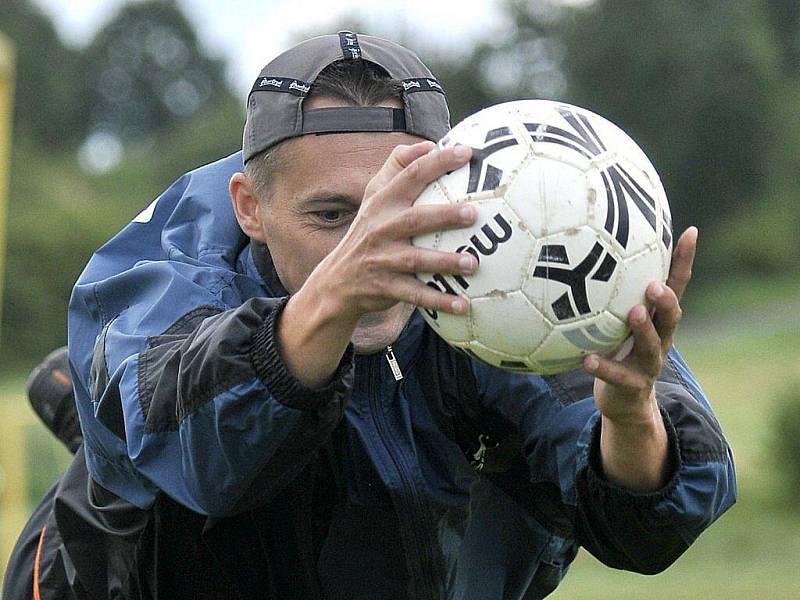 V areálu plovárny Dřenice u Jesenické přehrady se konal první ročník míčového sedmiboje Dřenický všeuměl.