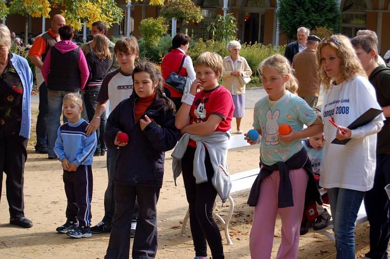 Veřejná soutěž v petanque ve Františkových Lázních