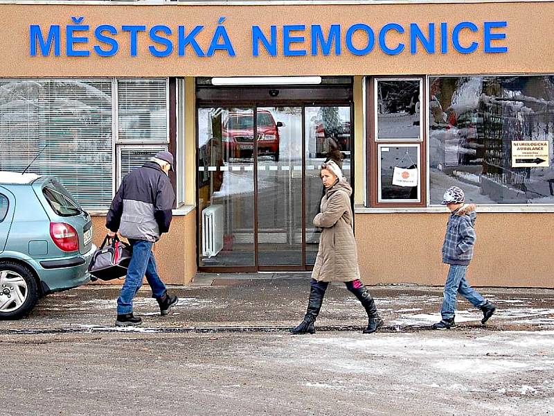 LIDÉ z Mariánskolázeňska se zřejmě dočkají pohotovosti, která bude k dispozici až do 21 hodin. Využívat ji budou i Tachovští.