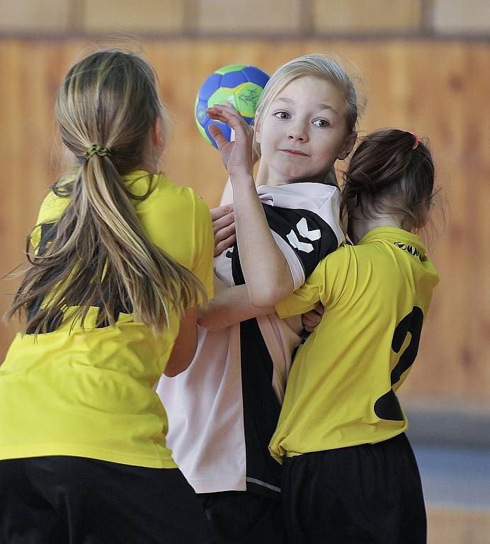 Chebská sportovní hala přivítala mládežnickou házenou