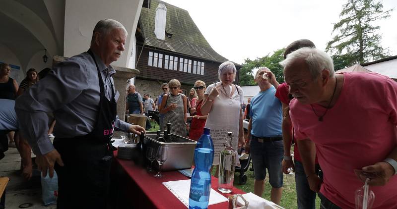 Seeberský festival vína Wine & Food přilákal spousty návštěvníku, počasí přálo