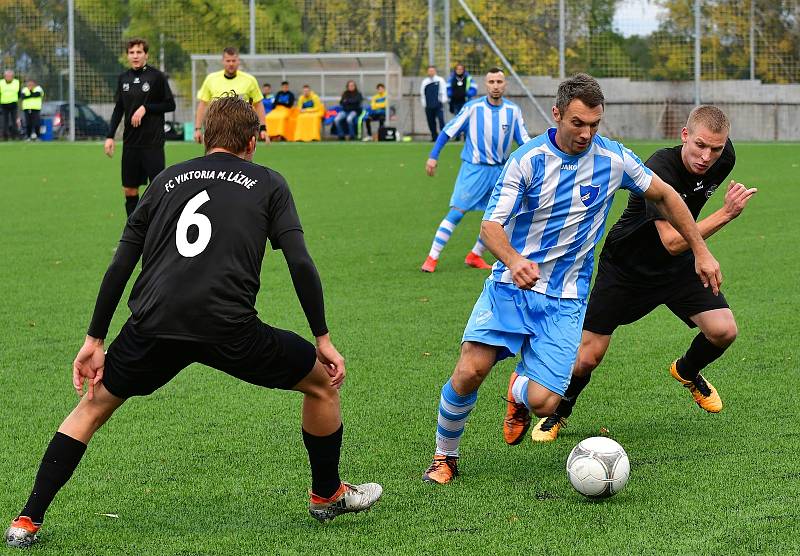 Chebské derby ovládla v rámci 11. kola Fortuna Divize A Viktoria Mariánské Lázně, která porazila Hvězdu Cheb 3:0.
