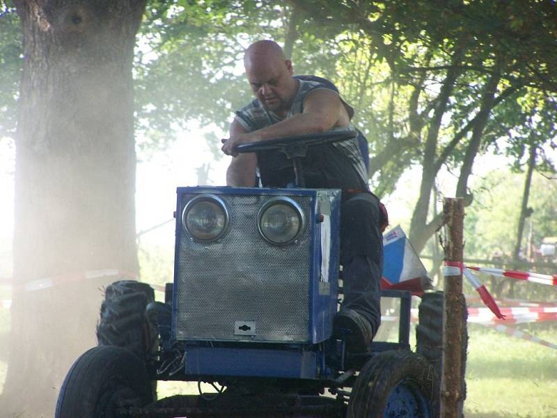 Traktoriáda ve Staré Vodě 2013.
