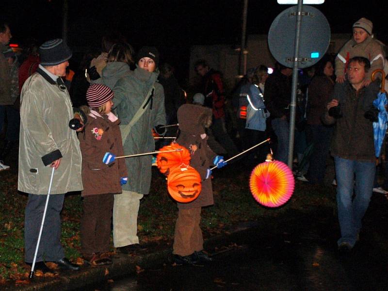 Lampionový průvod v Mariánských Lázních u příležitosti státního svátku 28. října