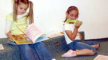 Pasování prvňáčků na čtenáře v chebské knihovně pro děti