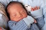 LUKÁŠ BALOG se narodil v pátek 31. května v 6.12 hodin. Při narození vážil 3 160 gramů a měřil 49 centimetrů. Doma v Chebu se z malého Lukáška těší sourozenci Samuel s Karolínou, maminka Denisa a tatínek Milan.