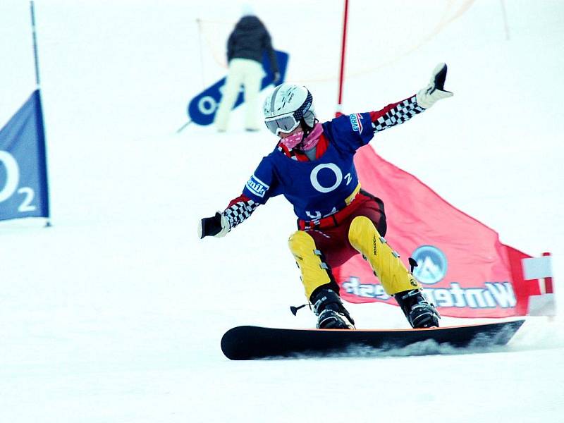 Občany a návštěvníky Mariánských Lázní čeká sportovní a kulturní událost mezinárodního významu. Tamní skiareál bude 9. a 10. ledna hostit vrcholné snowboardové závody O2 Evropského poháru v paralelním slalomu. 