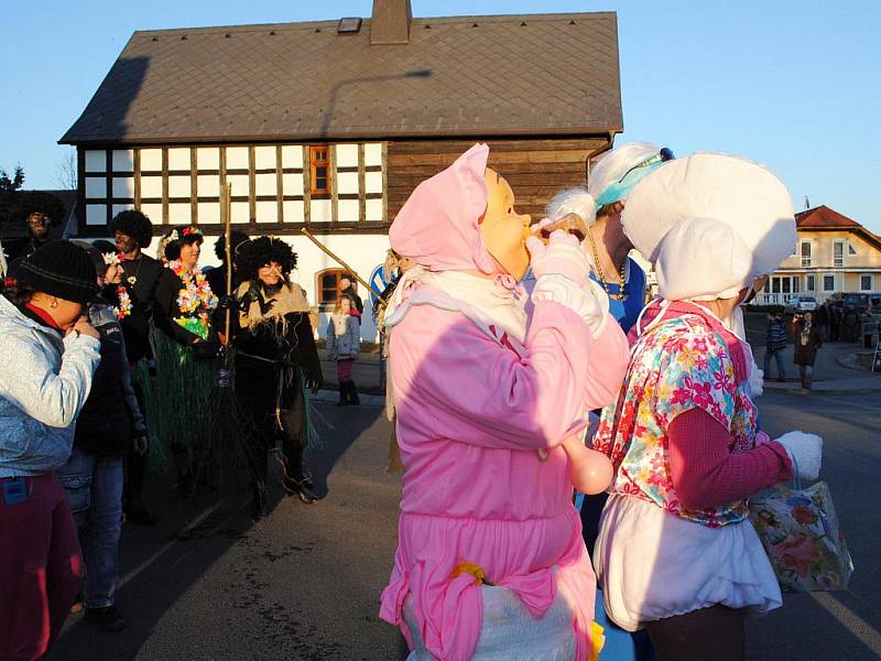 Masopustní průvod ve Skalné patří mezi nejvyhledávanější a nejoblíbenější. 