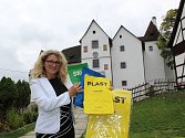 Výsledky celostátní soutěže o třídění odpadu, si vyslechli zástupci obcí a měst a Karlovarského kraje v prostorách románského hradu Seeberg u Františkových Lázní.