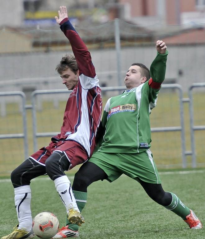 Zimní fotbalový turnaj v Chebu  pokračoval dalším kolem