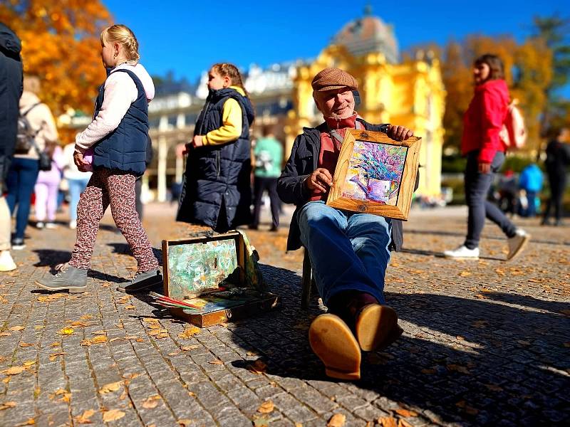 Slavnosti jablek. Z jubilejního desátého ročníku v Mariánských Lázních.