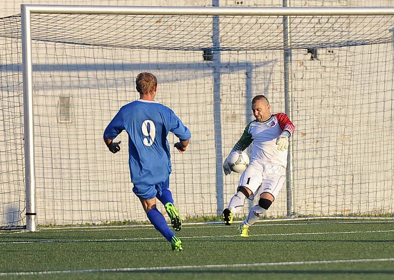 Chebské derby jasně pro FC Cheb