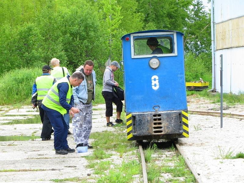 Úzkorozchodná dráha u přírodní rezervace Soos opět v květnu přilákala stovky cestujících.