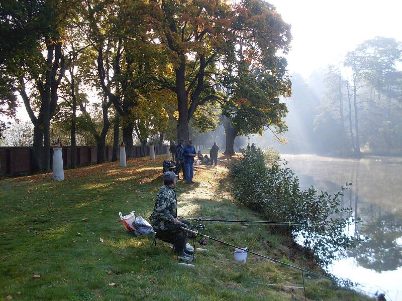 Rybářské závody policejních veteránů