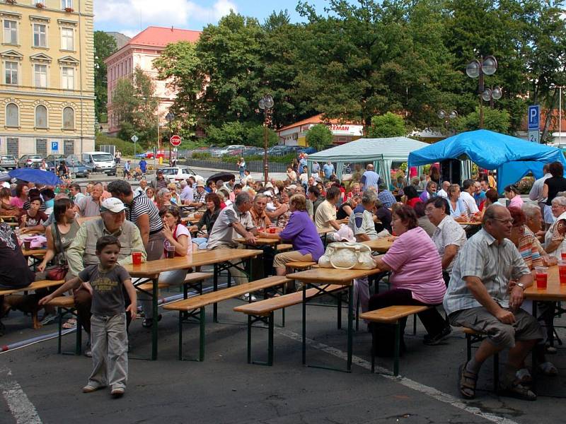 Atrakce na letních slavnostech s pivem Budvar v Aši