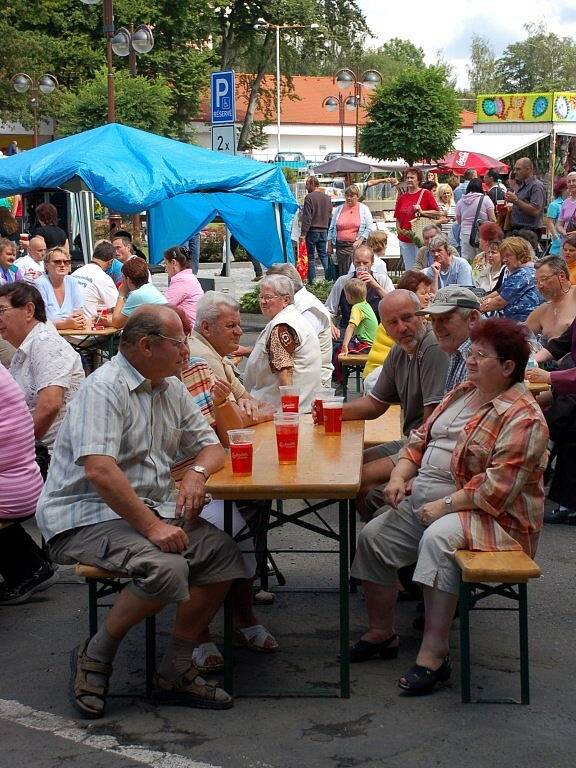 Atrakce na letních slavnostech s pivem Budvar v Aši