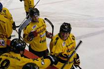 Celkem čtrnáctkrát se radovali hokejisté HCH Cheb v duelu s německým ESC Hassfurt