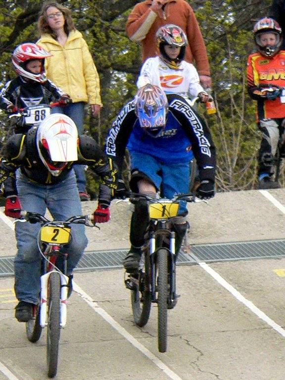 DRUHÝ  závod Českého poháru  horských kol na BMX tratích se uskutečnil v Bohnicích.  