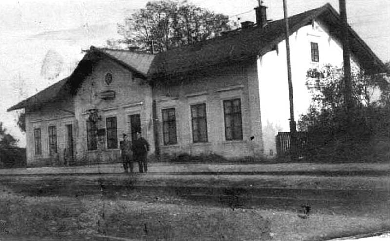 Obec Nebanice na historických fotografiích.