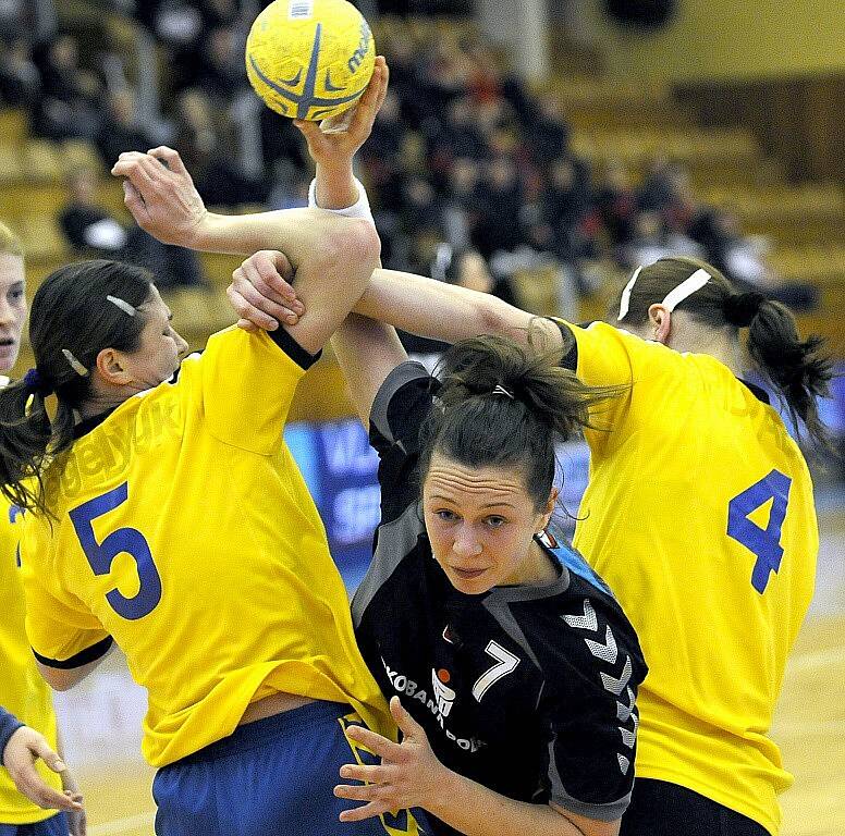 Házenkářský turnaj O štít města Chebu - utkání Ukrajina  - Polsko