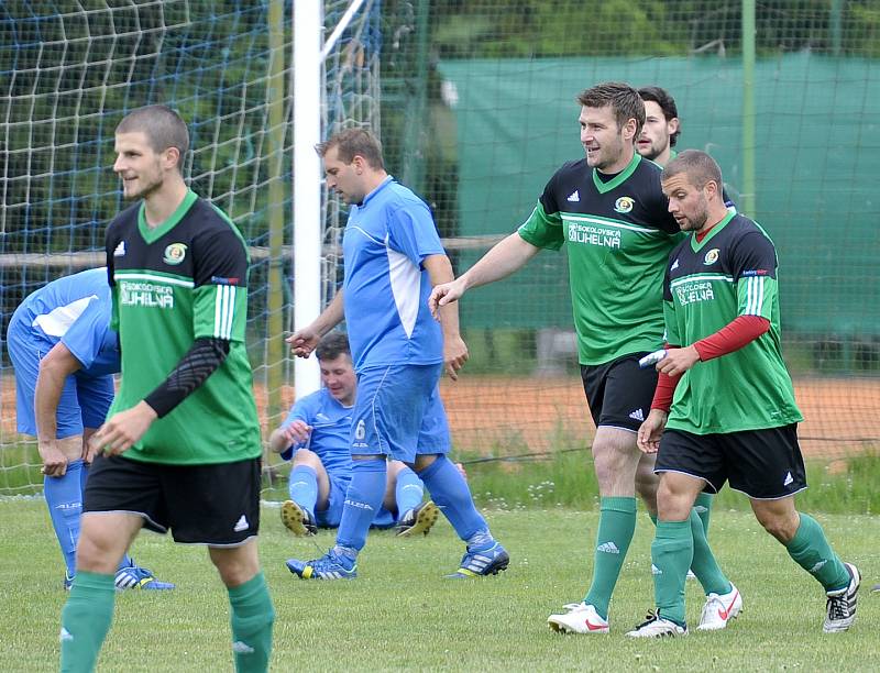 V Lubech se utkali místní fotbalisté s hokejisty karlovarské Energie