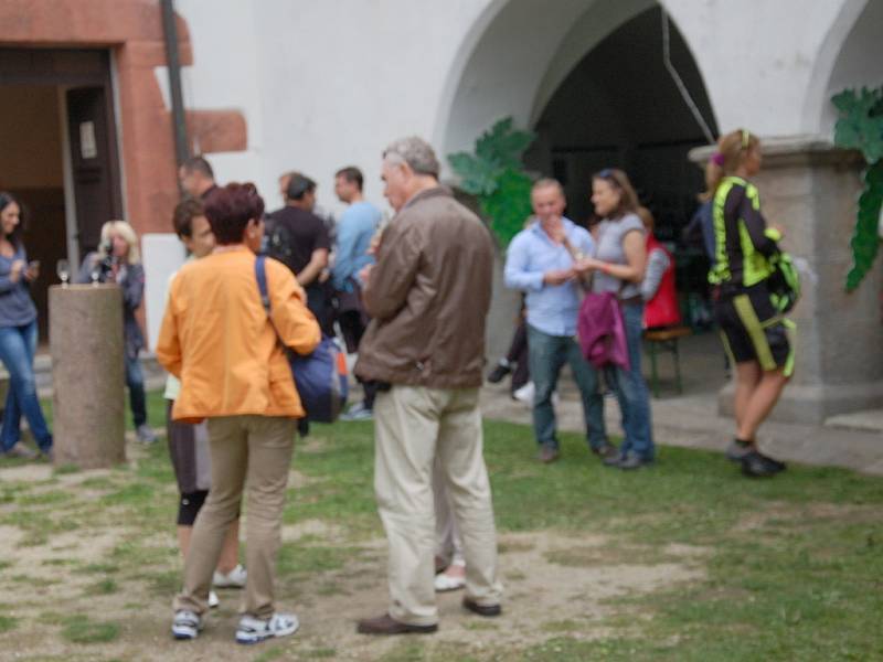 Víkend na hradě Seeberg byl ve znamení 740. výročí a vína.