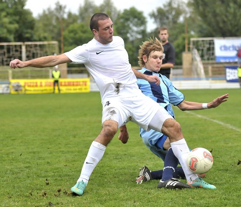 Fotbalisté Hvězdy Cheb na domácím hřišti poprvé zvítězili. Porazili Hořovicko pod vedením trenéra Jana Bergera 1:0.