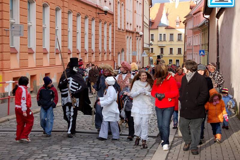 Masopustní průvod v Chebu