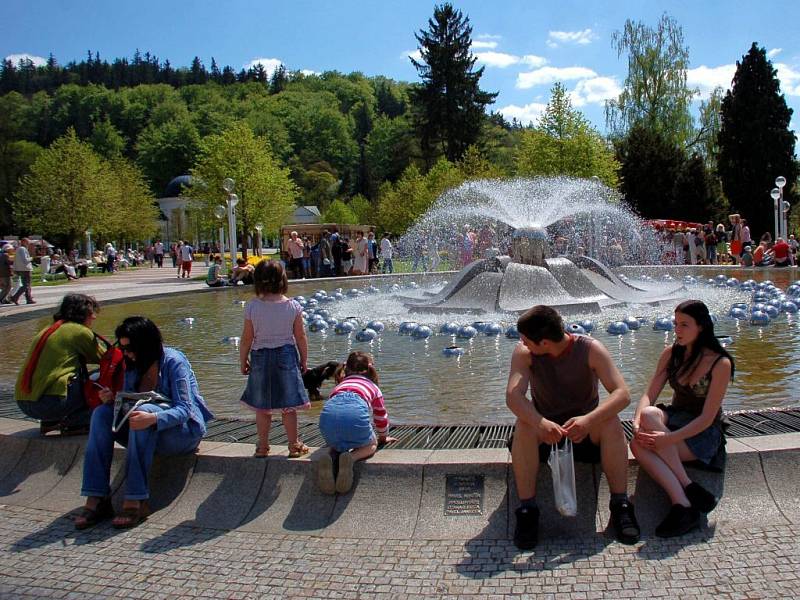 Mariánské Lázně vstoupily do další lázeňské sezóny. Ta má už pořadové číslo 200