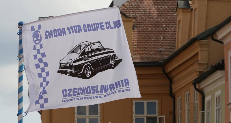 Setkání majitelů vozů Škoda 110R v Chebu.