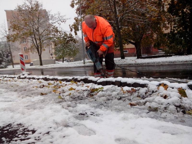 Chebsko zasypal v říjnu sníh. 