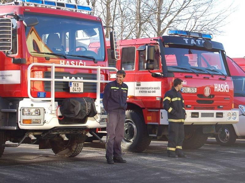 Slavnostní ukázky nové hasičské techniky v Mariánských Lázních