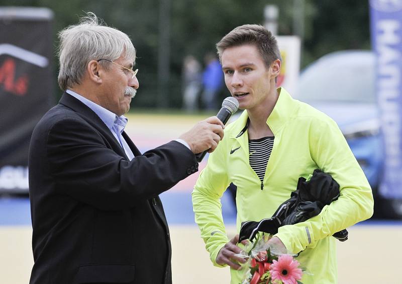 Velká cena Chebu v atletice přinesla na zlaté dráze opět skvělé výkony