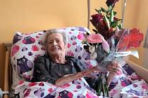 Blanka Horáková oslavila 101 let, je nejstarší občankou Chebu