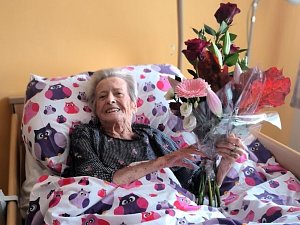 Blanka Horáková oslavila 101 let, je nejstarší občankou Chebu