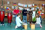 4. základní škola z Chebu uzavřela dohodu o spolupráci se základní školou v německém Etzenrichtu. Němečtí školáci si k podpisu dohody připravili kulturní vystoupení