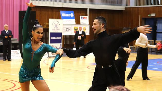 V pořadí už 29. ročník prestižní mezinárodní taneční soutěže Grand Prix se odehrál v Chebu.