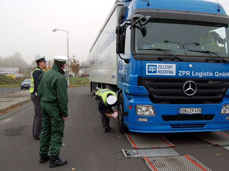 Kontrolní akce českých a německých policistů u Aše