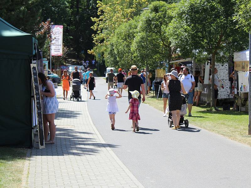 Na Krajince v Chebu se konal druhý ročník festivalu vína a jídla.