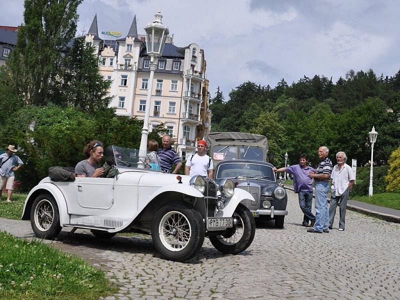 Sraz historických motorových vozidel v sobotu 4. července v Mariánských Lázních